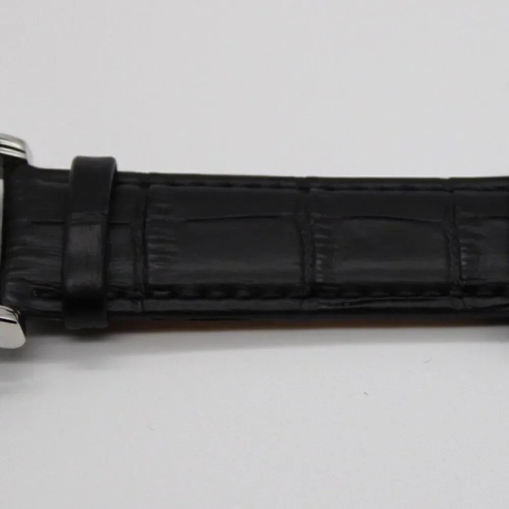 Disney Mickey and Minnie Mouse Men's Alloy Vintage Watch